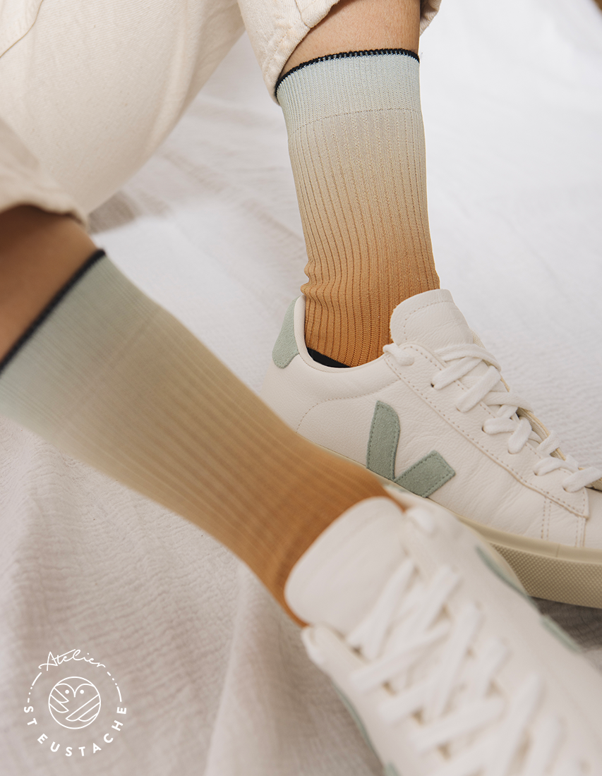 No. 4 • orange & green