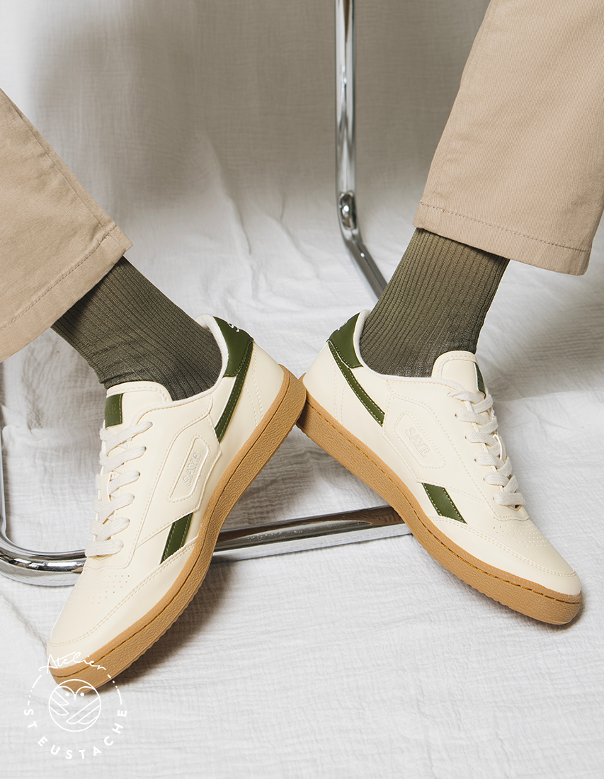 No.3 • green & beige 