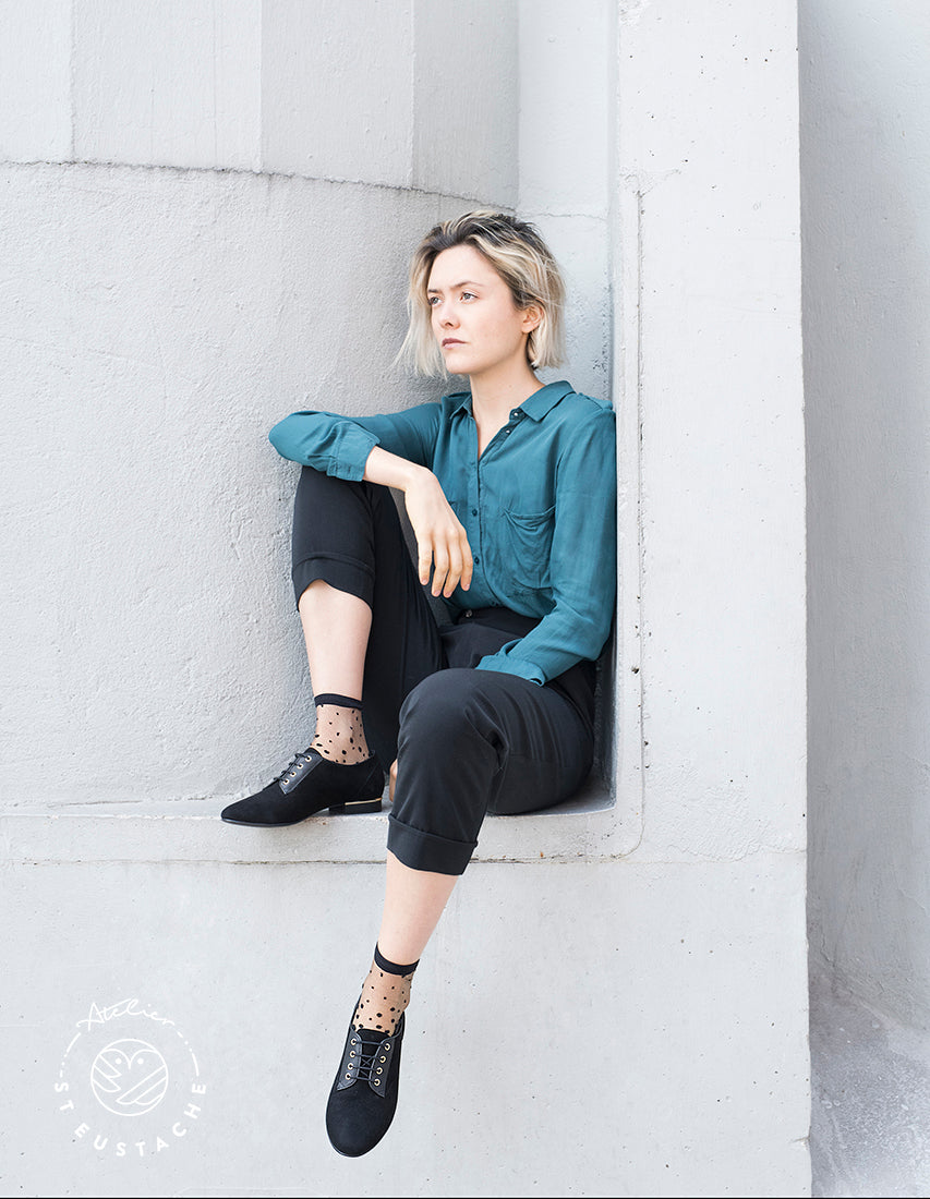 Atelier St Eustache chaussettes transparentes noires mode femme graphiques design Nakameguro Black